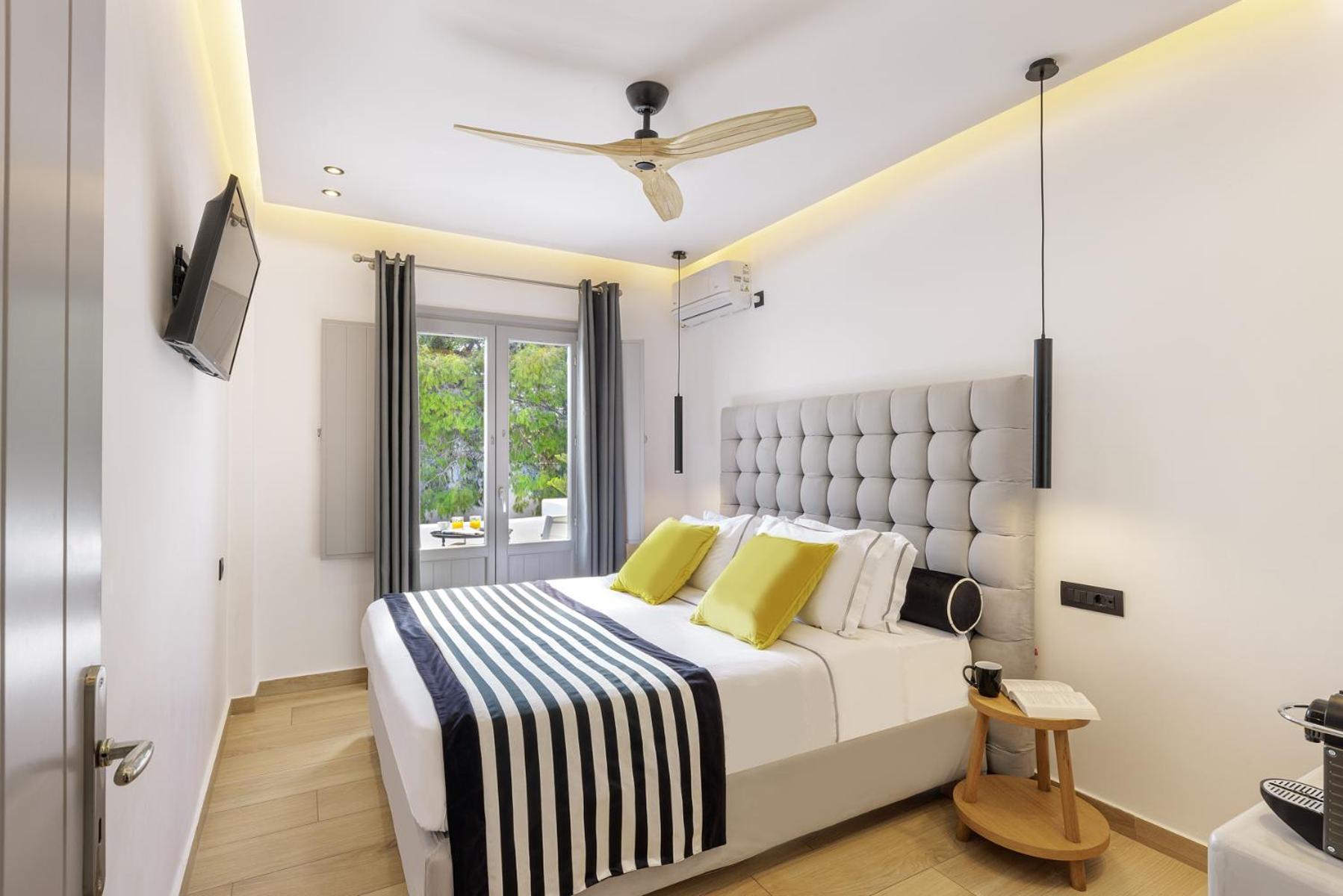 Kalisti Hotel & Suites Fíra Kültér fotó